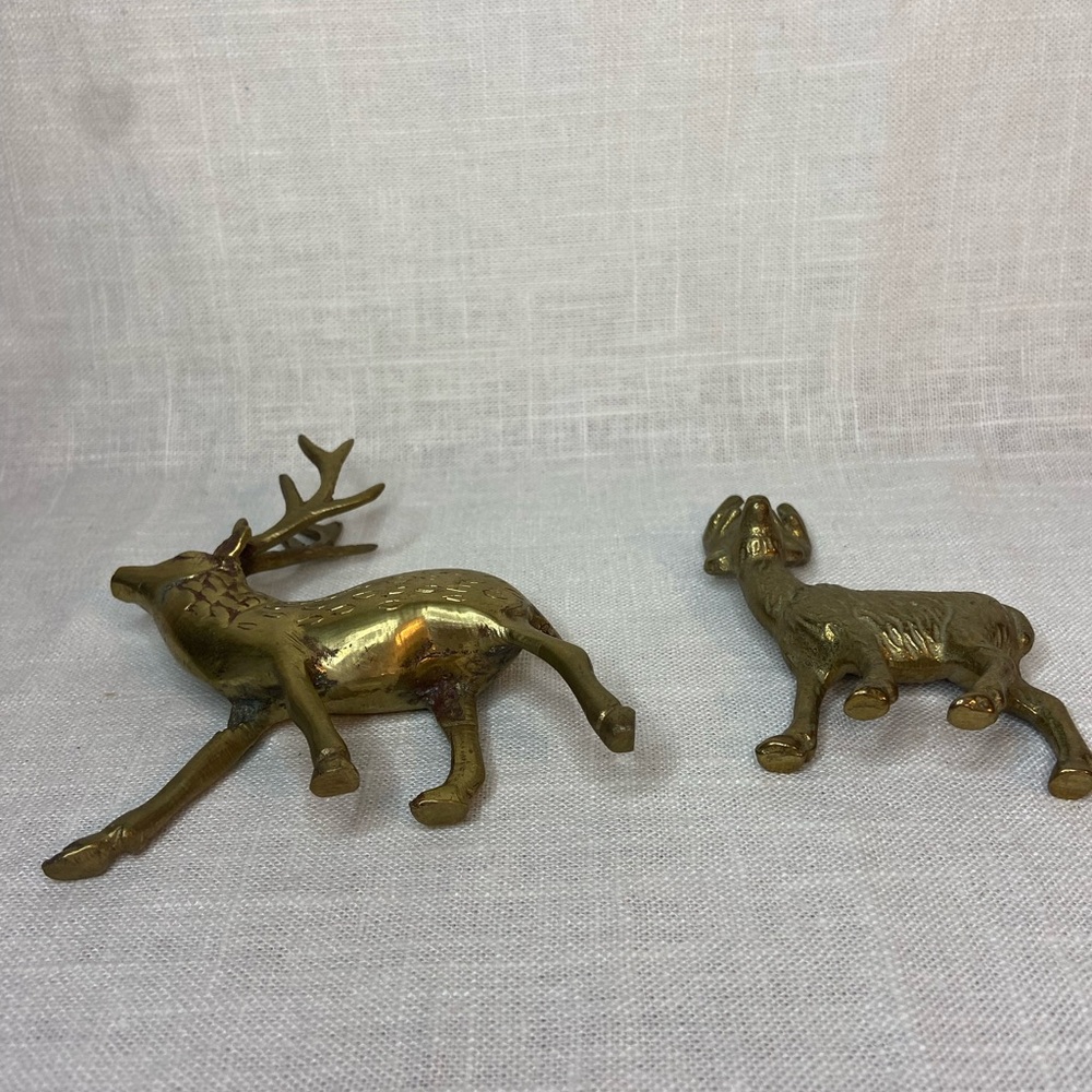Vintage Brass Deer Figurine Statues (4) Bucks Reindeer Textured LOT SET OF 4 - Picture 5 of 14